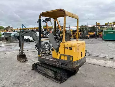 Mini pelle 2000 Volvo EB12 (5)