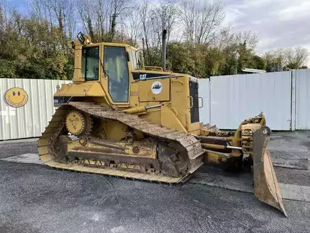 Buldożery 2004 Caterpillar D6N LGP (1)