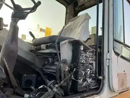 Mobilbagger 2000 Liebherr A316 - POUR PIECES (37)