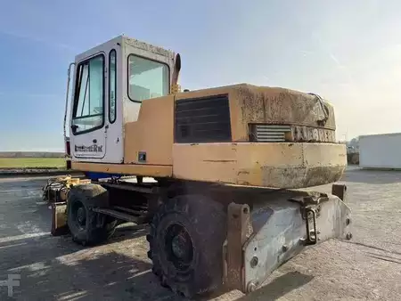 Mobilbagger 2000 Liebherr A316 - POUR PIECES (8)