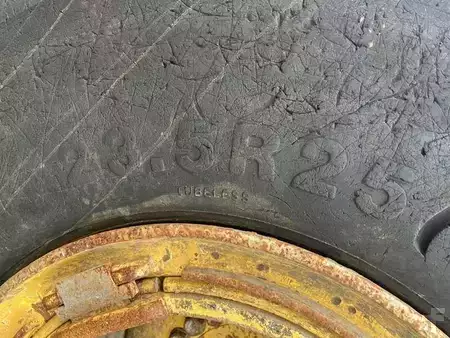 Pyöräkuormaajat 2013 Caterpillar 950K (21)