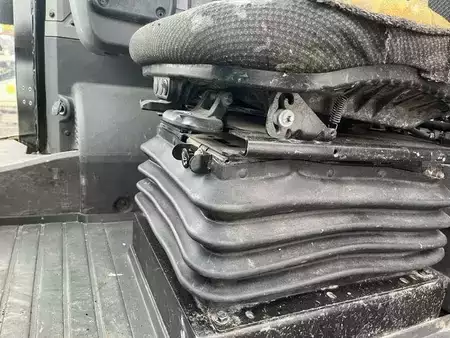 Pyöräkuormaajat 2013 Caterpillar 950K (26)