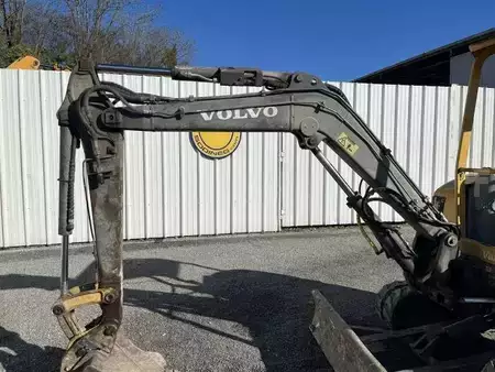 Mini pelle 2005 Volvo ECR38 (12)