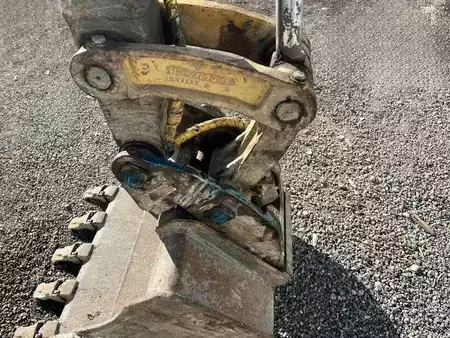 Mini pelle 2005 Volvo ECR38 (19)