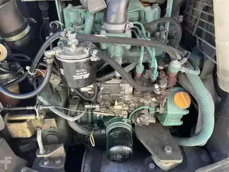 Mini pelle 2005 Volvo ECR38 (32)