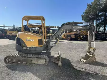 Mini pelle 2005 Volvo ECR38 (6)