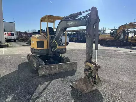 Mini pelle 2005 Volvo ECR38 (8)