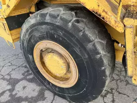 Artikulerte dumpere 1989 Volvo A25 6X4 (16)