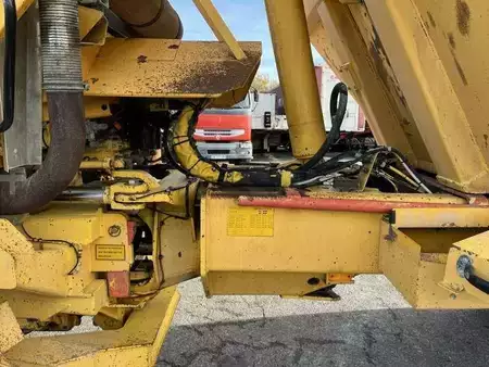 Artikulerte dumpere 1989 Volvo A25 6X4 (19)