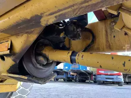 Artikulerte dumpere 1989 Volvo A25 6X4 (29)