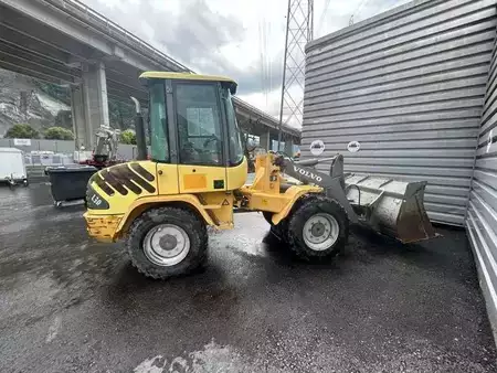 Autres 1999 Volvo L30Z (13)