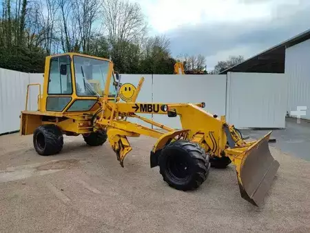 Grader 1984 Mbu G6 (1)