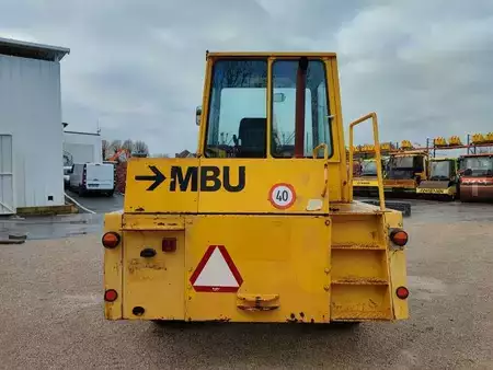 Grader 1984 Mbu G6 (10)