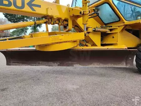 Grader 1984 Mbu G6 (14)