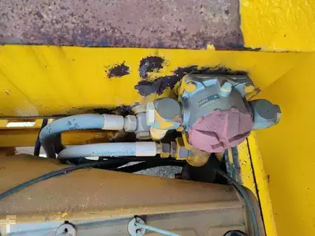 Grader 1984 Mbu G6 (26)