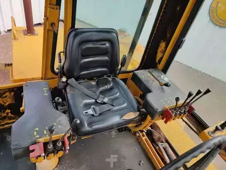 Grader 1984 Mbu G6 (29)