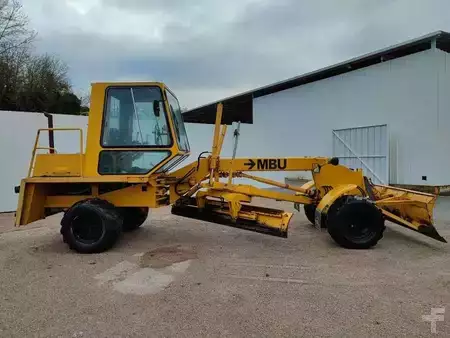 Grader 1984 Mbu G6 (7)