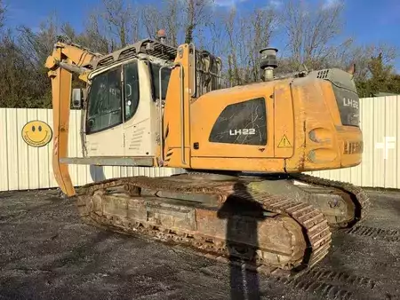 Materiaalinkäsittelykoneet  2018 Liebherr LH22C LITRONIC (8)