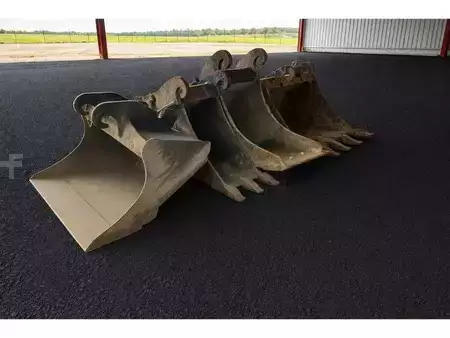 Pelle sur pneus 2019 Caterpillar M314 (10)