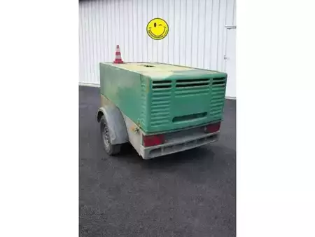 Sonstige 1999 CompAir DS30 (2)