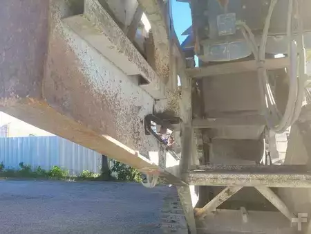 Pozostałe 2004 Kleemann 122 (29)