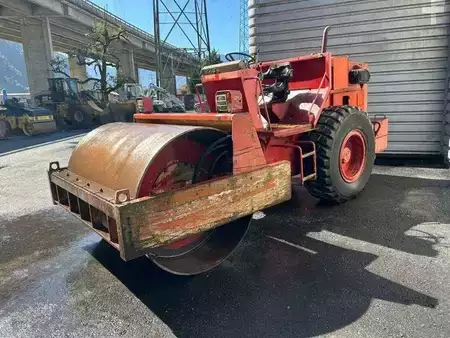 Sheepsfoot rollers 1990 Bitelli BORA C80 (4)