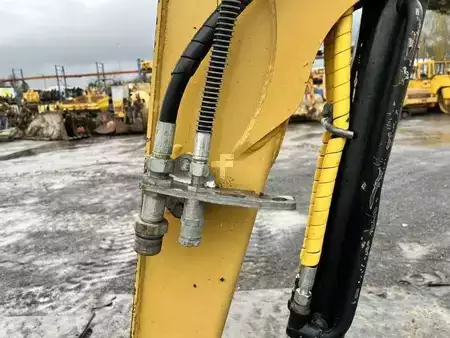 Mini pelle 2016 Caterpillar 302.7DCR (13)