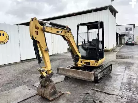 Mini pelle 2016 Caterpillar 302.7DCR (2)