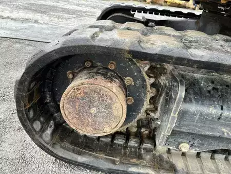 Mini pelle 2016 Caterpillar 302.7DCR (24)