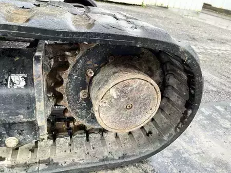 Mini pelle 2016 Caterpillar 302.7DCR (29)