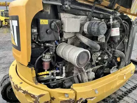 Mini pelle 2016 Caterpillar 302.7DCR (31)