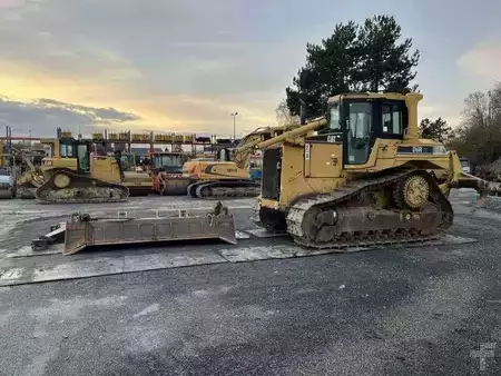 Buldożery 2000 Caterpillar D6RXL (3)