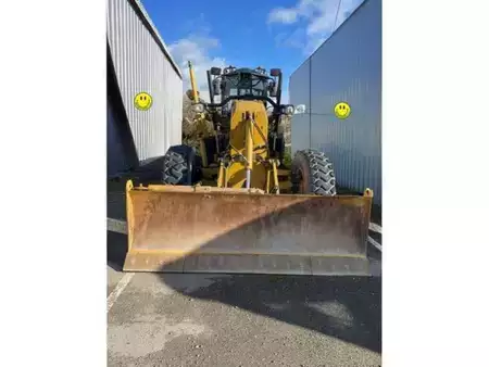 Równiarki 2018 Caterpillar 120M2 (2)