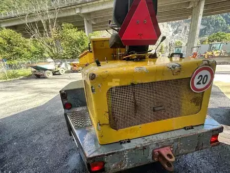 Dumper Cingolati 2003 MBA 2035BR (39)