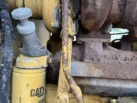 Równiarki 1984 Caterpillar 120G (37)