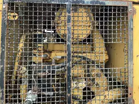 Równiarki 1984 Caterpillar 120G (45)