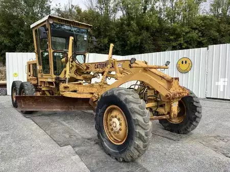 Równiarki 1984 Caterpillar 120G (8)