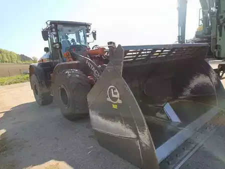 Hjullastare 2024 Hitachi ZW220-7 (2)