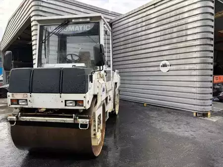 Tandemjyrät  2000 BOMAG BW144AD2 (31)