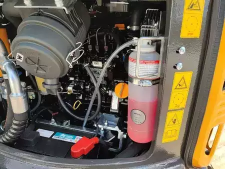 Minigrävare 2022 KATO VXE HD 17 (30)