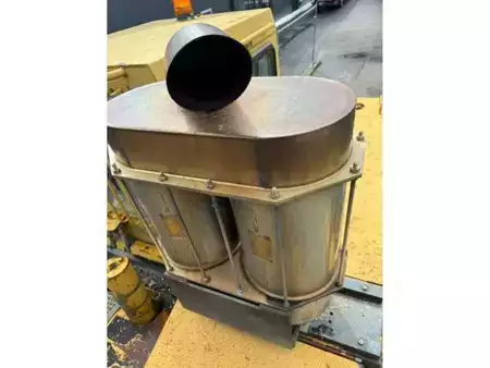 Kink Dumprar 2000 Caterpillar D30D (20)