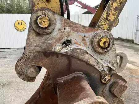 Koparki gąsienicowe 2015 Caterpillar 324ELN (13)