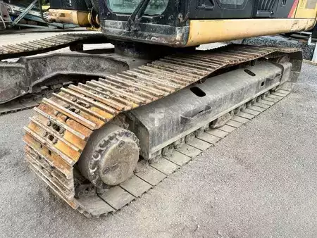 Koparki gąsienicowe 2015 Caterpillar 324ELN (20)