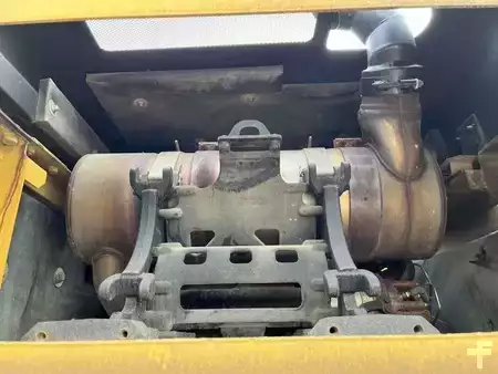 Koparki gąsienicowe 2015 Caterpillar 324ELN (36)