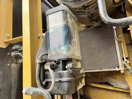 Koparki gąsienicowe 2015 Caterpillar 324ELN (42)