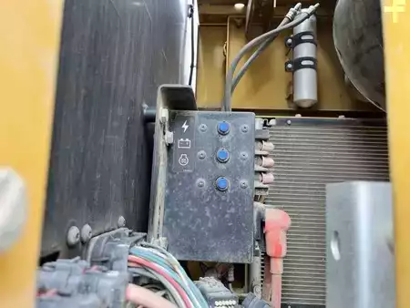 Koparki gąsienicowe 2015 Caterpillar 324ELN (45)