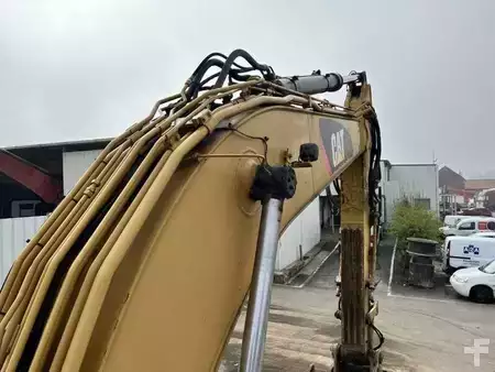 Koparki gąsienicowe 2015 Caterpillar 324ELN (47)