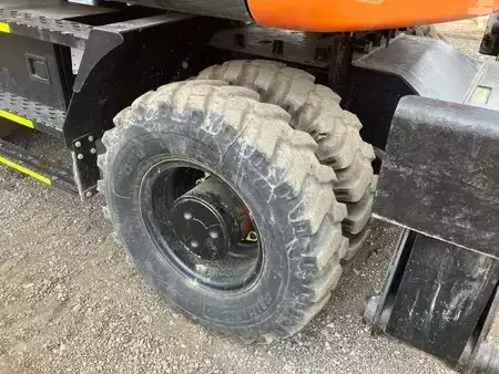 Escavadora de rodas 2023 Hitachi ZX155W-7 (6)