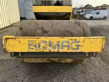 Compacteur á pieds de mouton 2006 BOMAG BW177 D-4 (11)