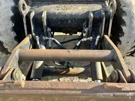 Escavatori gommati 1997 Caterpillar M315 (18)